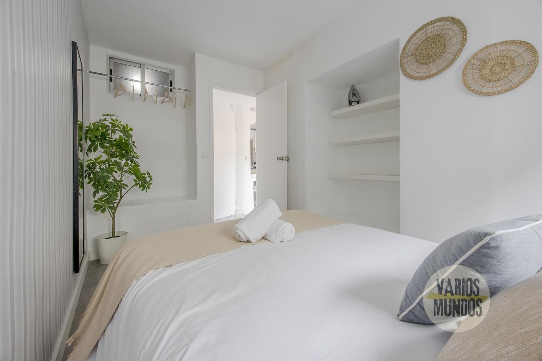 Atico Calle Silva Para 3Pax Con Terraza Esquina Con Gran Via E2 Madrid Dış mekan fotoğraf